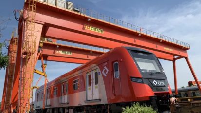 衛(wèi)華起重承擔(dān)南美首條機(jī)場(chǎng)城軌組裝任務(wù)！